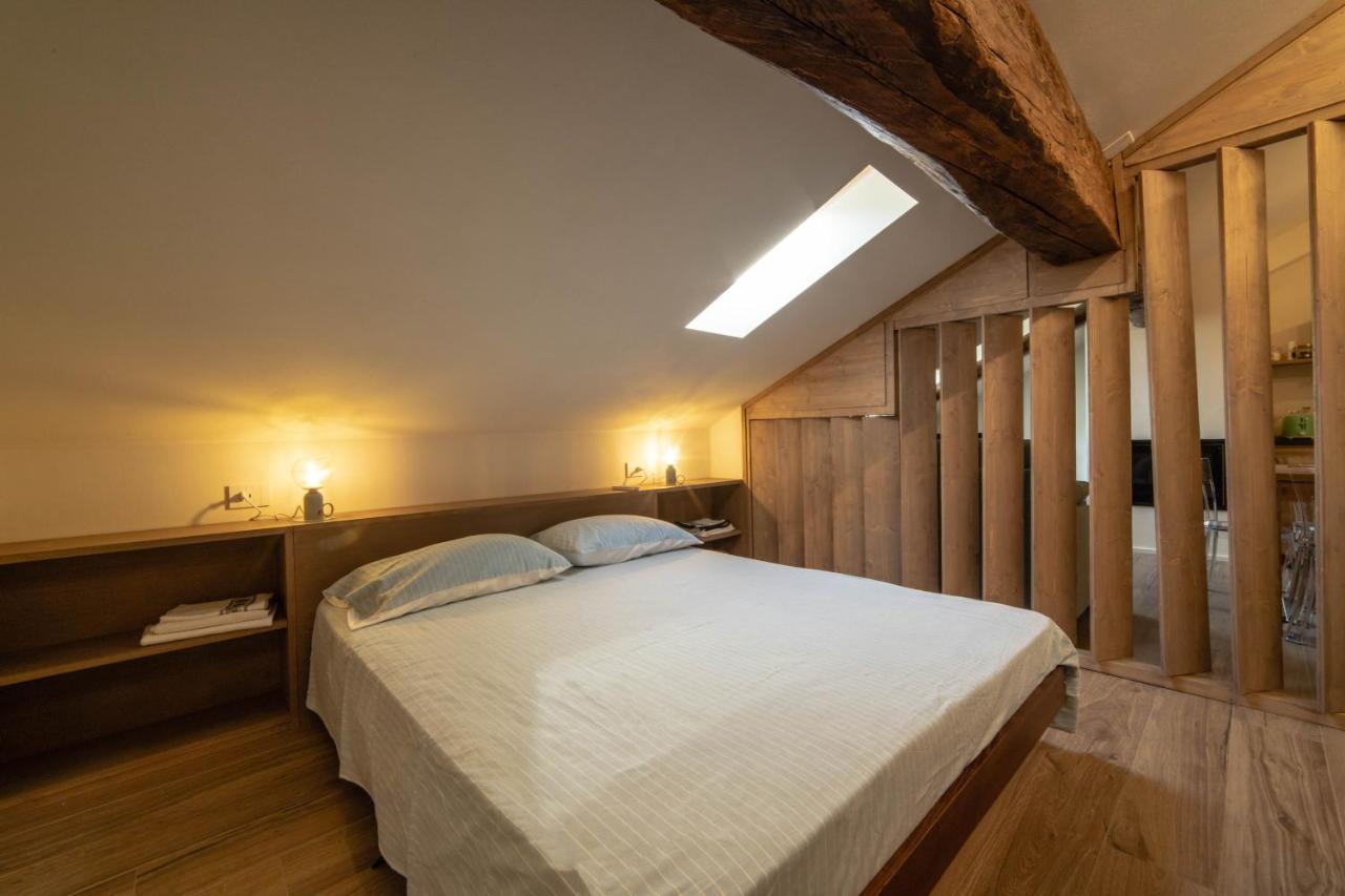 Belabri - Central Charme&Comfort -Mansarde E Appartamento Aosta Luaran gambar